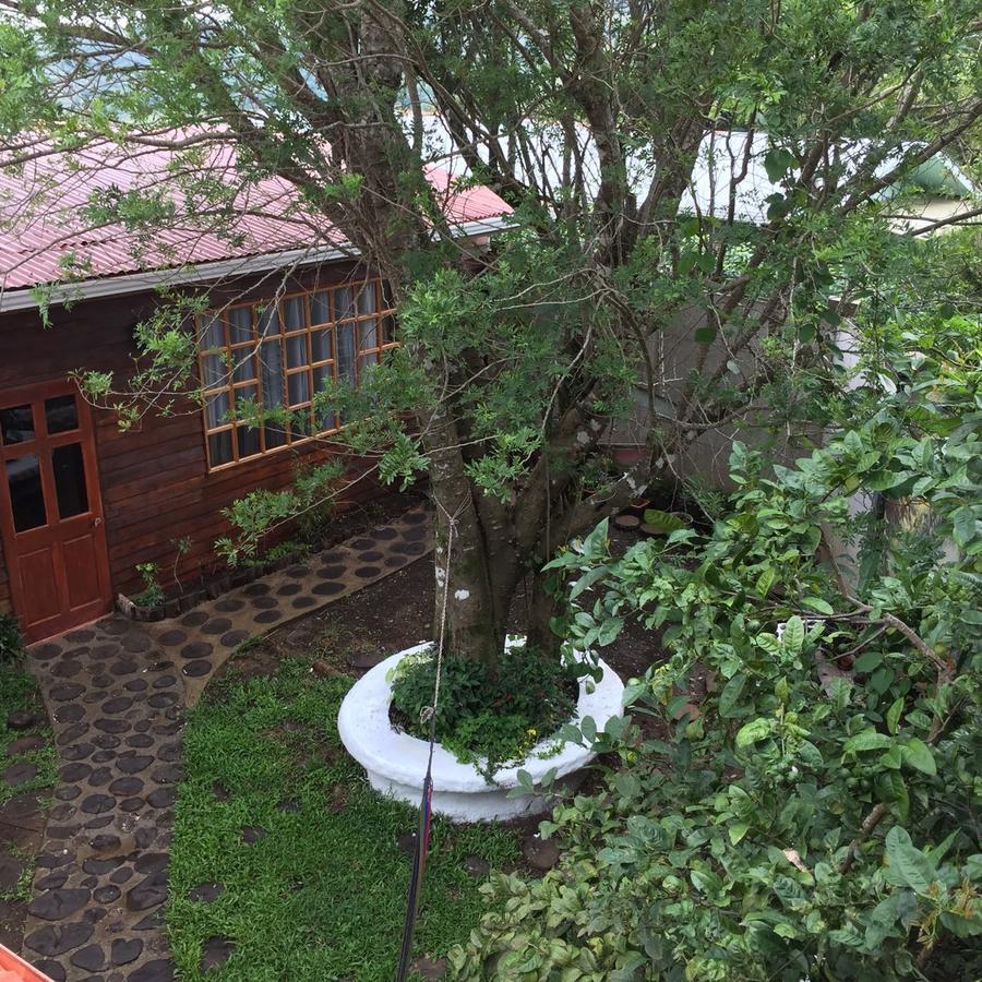 Monte Fresco Hostel Boutique Puntarenas Exterior photo